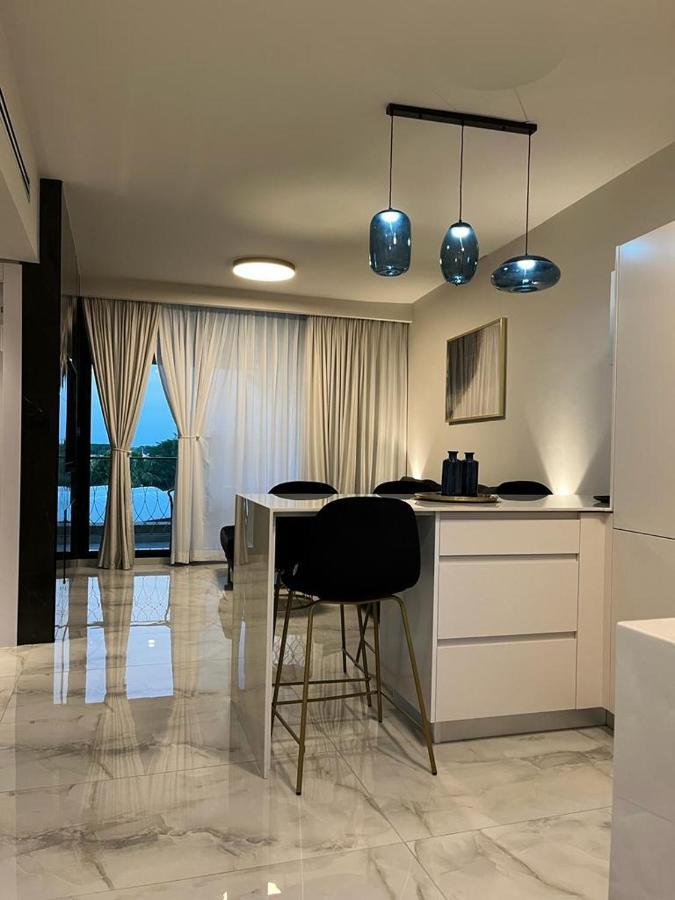 Liz Suite Caesarea Exterior foto