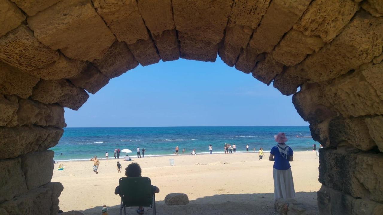 Liz Suite Caesarea Exterior foto
